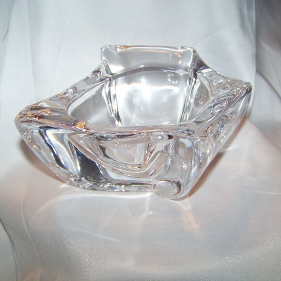 Vintage Sign Daum France Crystal Sculpture Bowl Trinket Holder or Display Piece - Picture 5 of 16